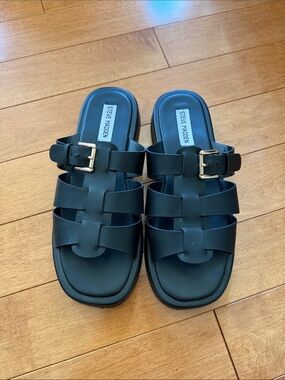 Steve Madden Sandals